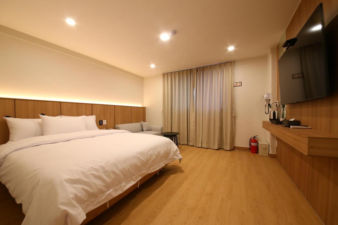 Mgm Hotel Gangneung Bagian luar foto