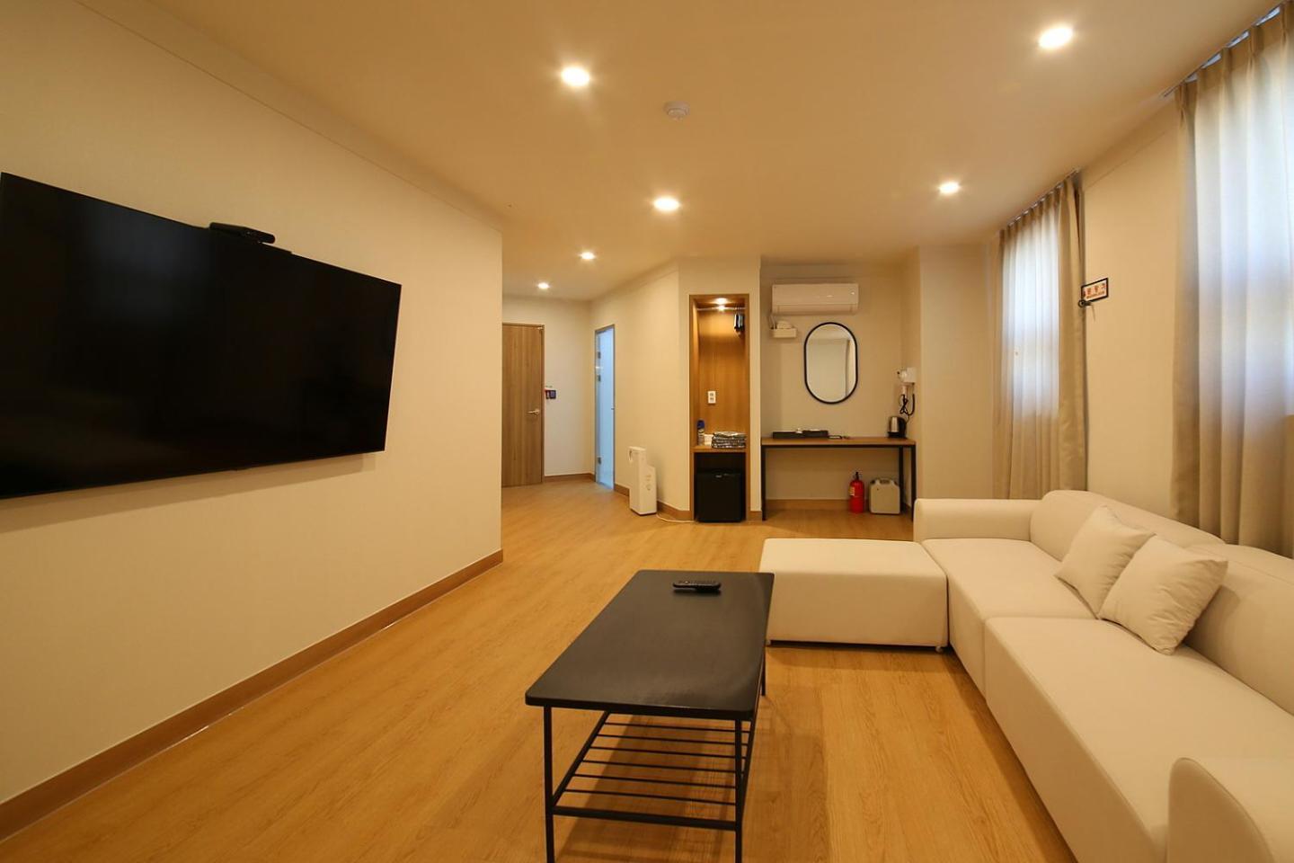 Mgm Hotel Gangneung Bagian luar foto
