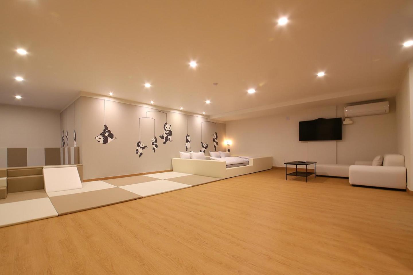 Mgm Hotel Gangneung Bagian luar foto