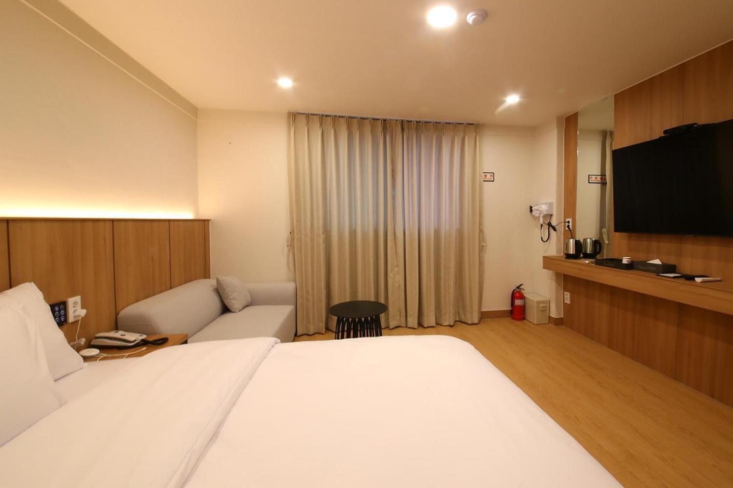Mgm Hotel Gangneung Bagian luar foto
