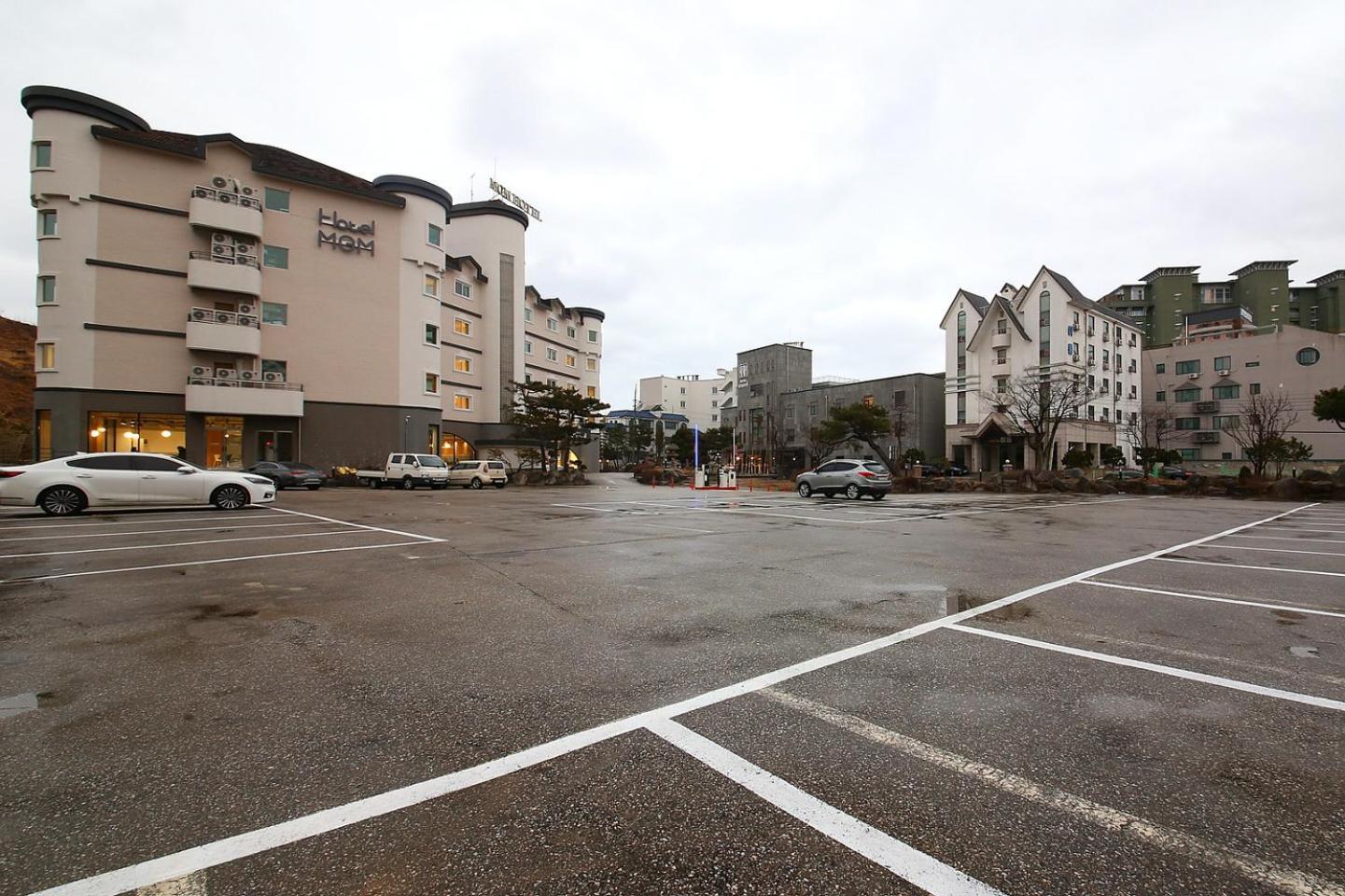 Mgm Hotel Gangneung Bagian luar foto