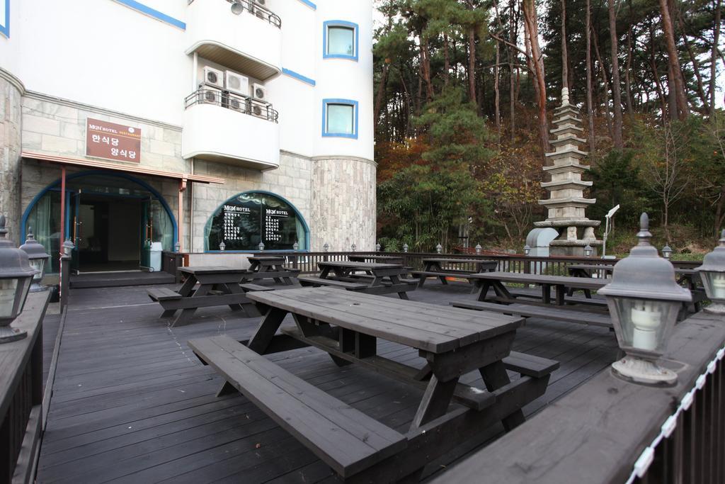 Mgm Hotel Gangneung Bagian luar foto