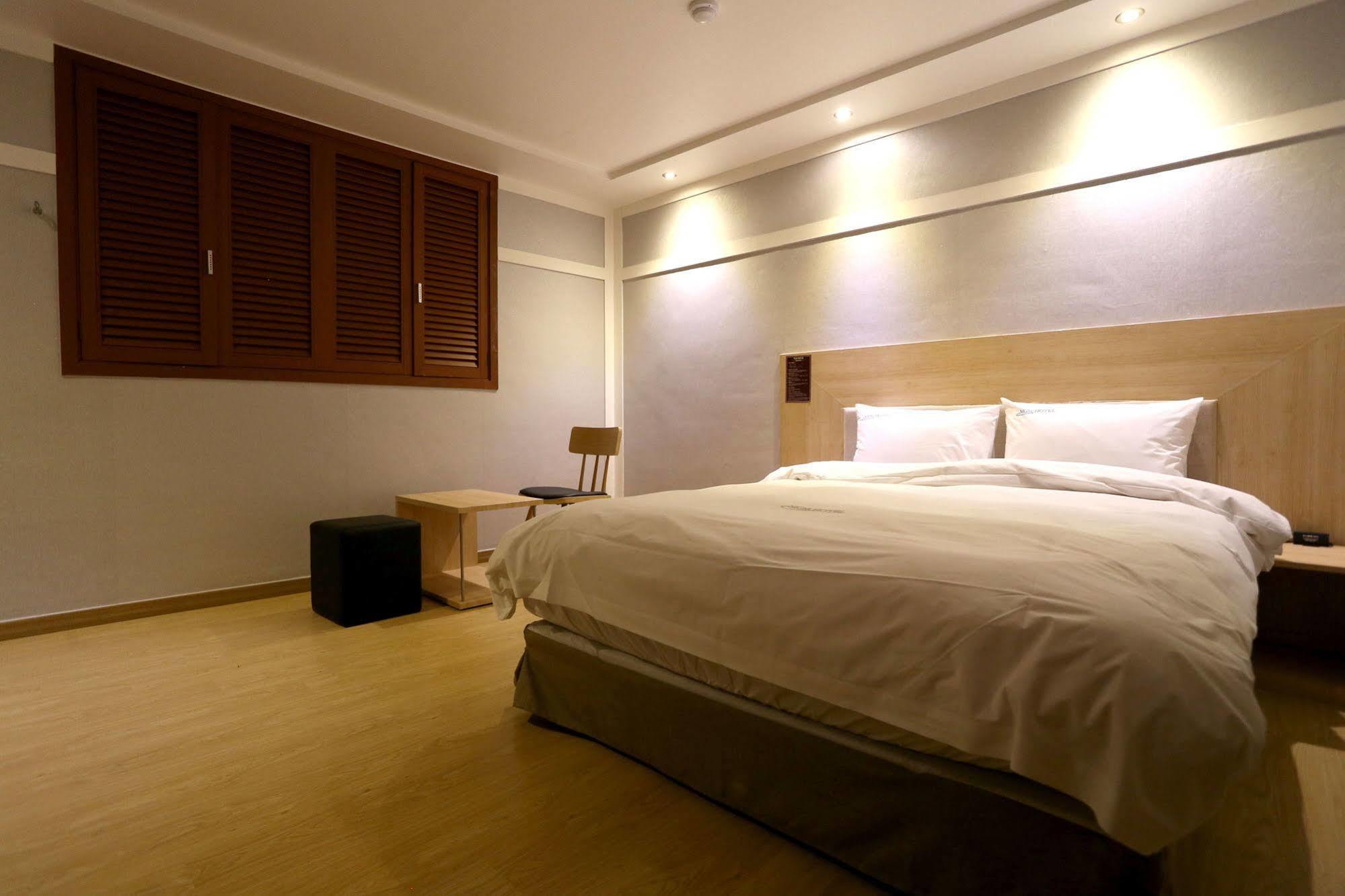 Mgm Hotel Gangneung Bagian luar foto